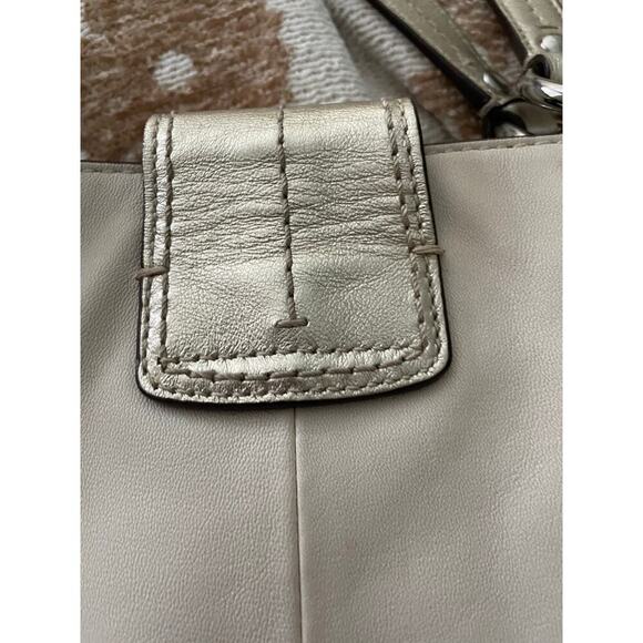 Coach Soho Ivory Shoulder Bag with Gold Straps Women's Casual Tote - Picture 9 of 11